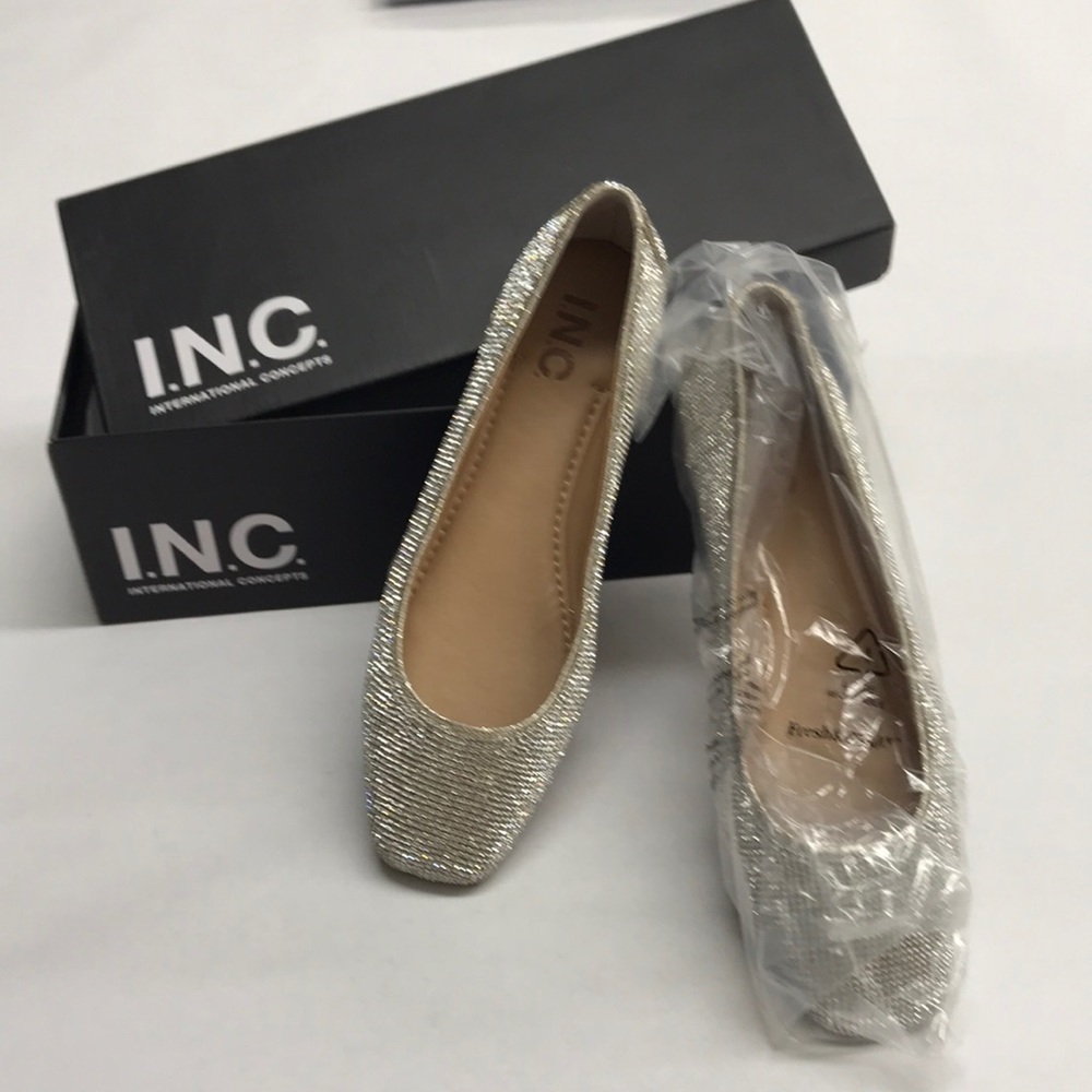 INC Juney Rhinestone Flats, Champagne Crystal, Size 6 M, NEW.